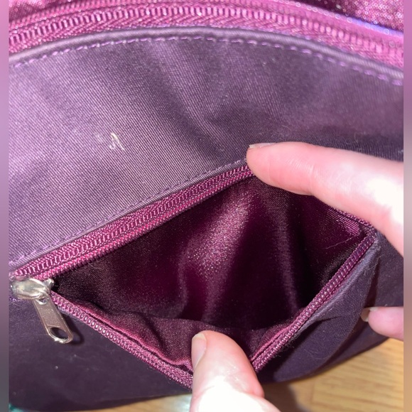 Red Blossom Owl Purse - Picture 6 of 6